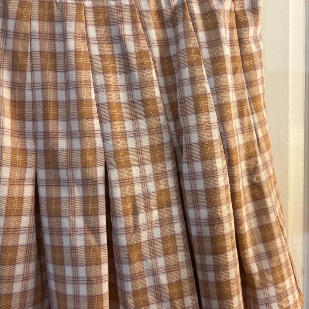 Papaya Plaid Pleated Women's Skirt - Brown and White Sz Med